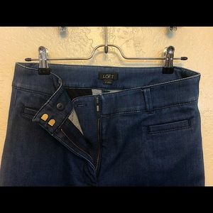 Ann Taylor Loft wide leg dark denim jeans size 4